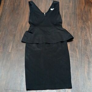 Elegant‎ Black Sleeveless Dress Sport Max
